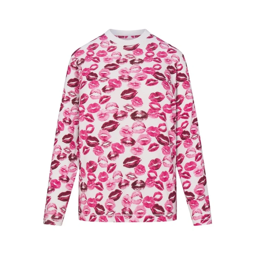 💋 SKIMS Valentine's Day Boyfriend Long Sleeve Sleep Shirt Lip Print 💋 - Picture 2 of 6